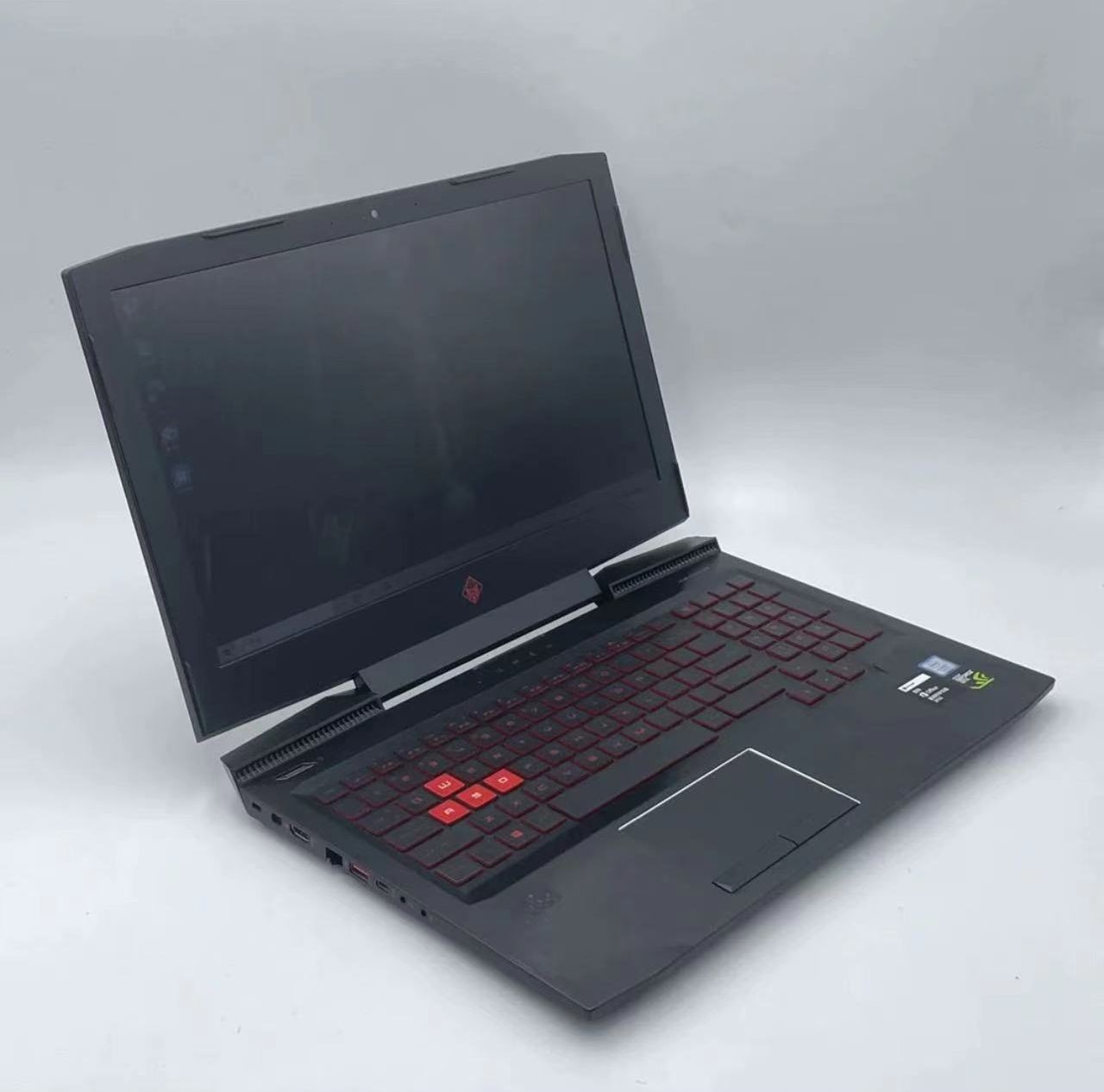 used refurbished Second-hand laptop gaming performance